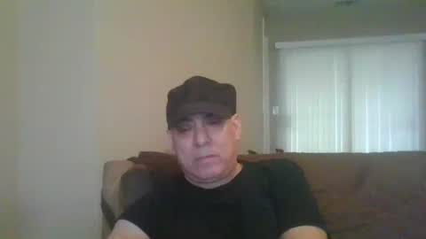 Snapshot of stevecv67 chatting on 10.13.25 Steve online show from 10.13.25
