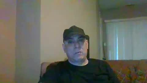 Snapshot of stevecv67 chatting on 12.01.25 Steve online show from 12.01.25