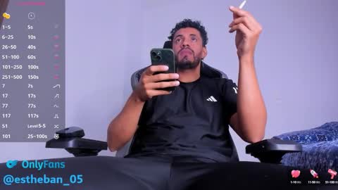 Snapshot of steven_smith05 chatting on 09.27.25 Esteban online show from 09.27.25