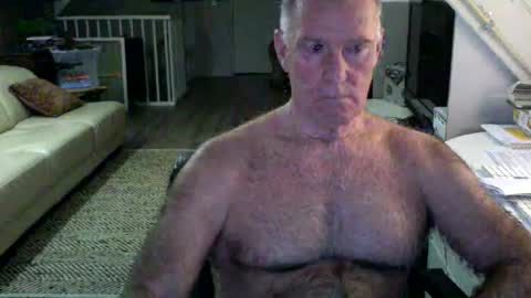 Snapshot of stevetwo chatting on 03.03.25 stevetwo online show from 03.03.25