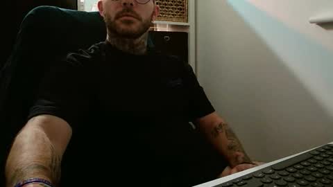 stevie_rae online show from 10.29.25