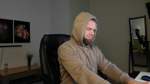 Stewart Barnz online show from 12.20.25