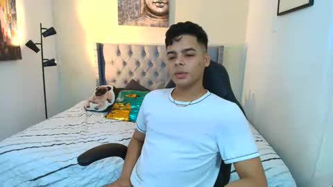 Snapshot of stewart_mateo_ chatting on 09.25.25 stewart online show from 09.25.25