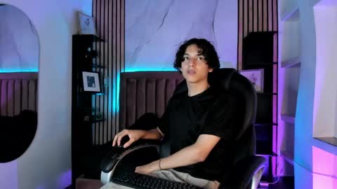 Sthepano  online show from 06.07.26