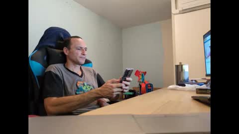 Snapshot of stickolive1 chatting on 10.07.25 stickolive1 online show from 10.07.25