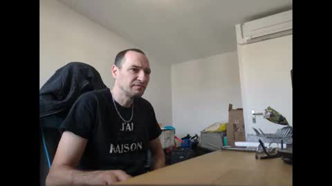 Snapshot of stickolive1 chatting on 04.22.26 stickolive1 online show from 04.22.26