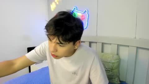 Stiwen online show from 11.22.25