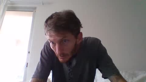 Snapshot of stix35 chatting on 10.12.25 stix35 online show from 10.12.25