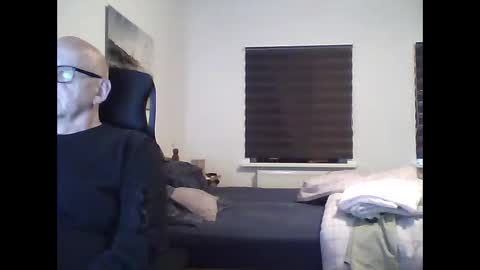 stoertebeker1958 online show from 10.16.25