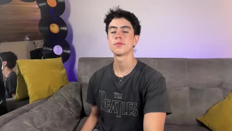 Stolas online show from 02.22.26