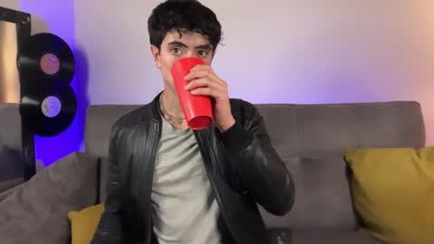 Stolas online show from 03.05.26