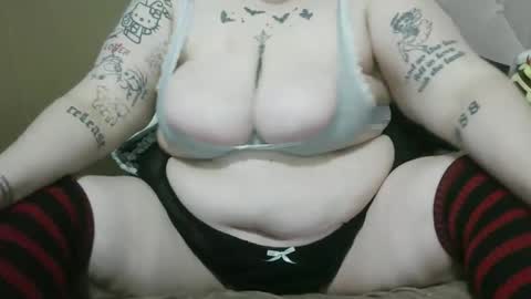 stonedbbw01 online show from 01.17.26