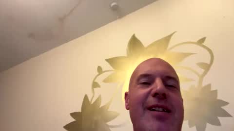 Stoodley22 online show from 09.10.25