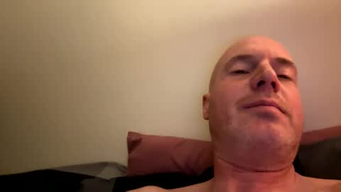 Stoodley22 online show from 04.06.26