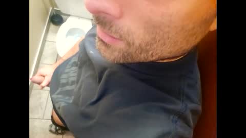 Snapshot of stopshottttt chatting on 11.27.25 stopshottttt online show from 11.27.25