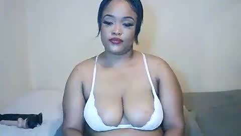 Snapshot of stormie955 chatting on 09.10.25 stormie955 online show from 09.10.25