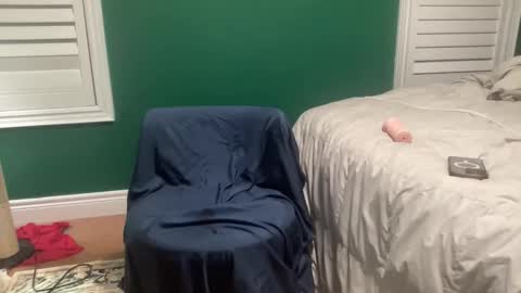 Snapshot of str8buttplayy chatting on 04.20.26 john online show from 04.20.26