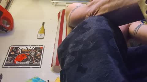 Str8 online show from 02.23.25