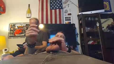 Str8 online show from 02.28.25