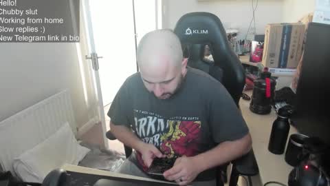 Snapshot of str8slut4use chatting on 01.27.25 str8slut4use online show from 01.27.25