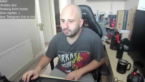Snapshot of str8slut4use chatting on 01.27.25 str8slut4use online show from 01.27.25