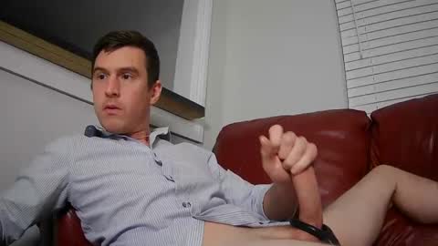 Snapshot of str8stuntcox chatting on 12.02.24 Str8StuntCox online show from 12.02.24