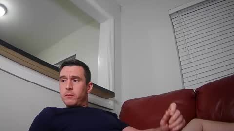 Snapshot of str8stuntcox chatting on 01.03.25 Str8StuntCox online show from 01.03.25