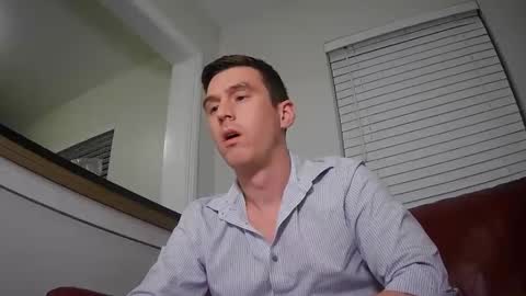 Snapshot of str8stuntcox chatting on 02.04.25 Str8StuntCox online show from 02.04.25