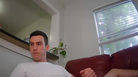 Snapshot of str8stuntcox chatting on 09.25.25 Str8StuntCox online show from 09.25.25