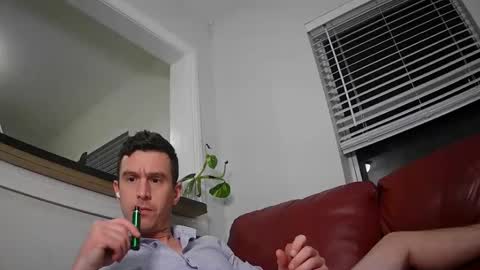 Snapshot of str8stuntcox chatting on 09.30.25 Str8StuntCox online show from 09.30.25