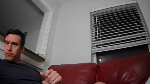 Snapshot of str8stuntcox chatting on 10.23.25 Str8StuntCox online show from 10.23.25