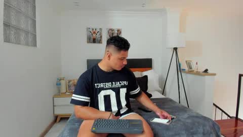 straight__friends online show from 03.30.26