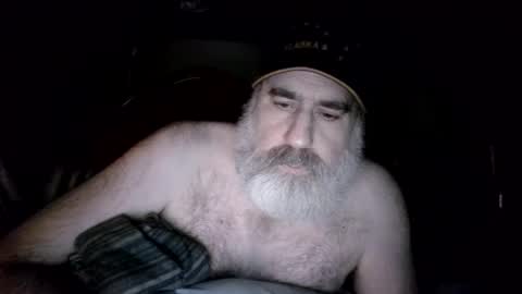 Snapshot of straightbear4you chatting on 09.14.25 Straightbear4you online show from 09.14.25