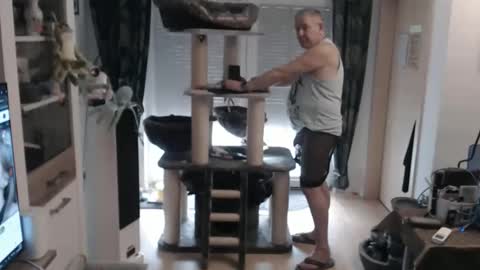 Stranger online show from 09.13.25