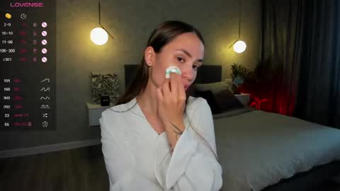 Laura online show from 06.03.26