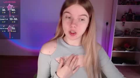 Juli online show from 05.11.26