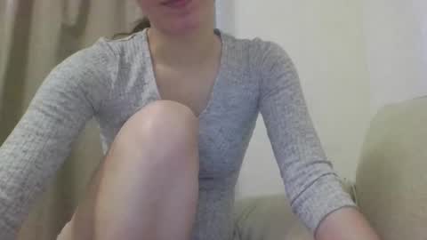 Snapshot of strawberry_soul chatting on 10.26.25 Harriet online show from 10.26.25