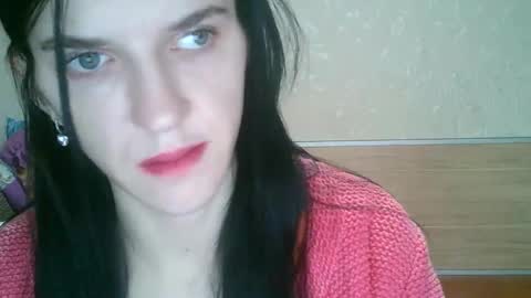 Strawberry Storm online show from 11.26.25