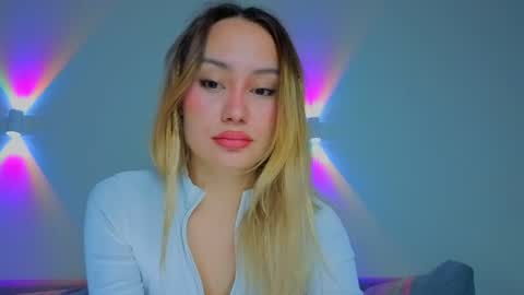 Tati and Lola online show from 04.05.26