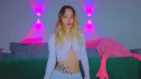 Tati and Lola online show from 04.23.26