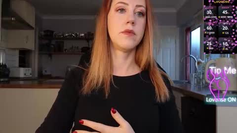 Amorina online show from 02.25.26