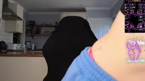 Amorina online show from 04.08.26