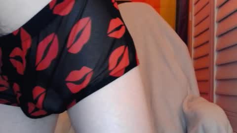 Dong Stroker online show from 02.14.25