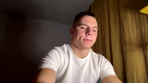 Snapshot of strong_baby chatting on 10.27.25 Strong Baby online show from 10.27.25