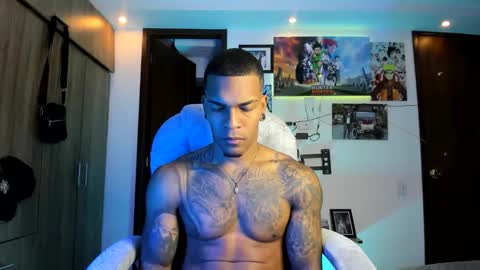 Snapshot of strong_blackboy chatting on 04.17.26 strong blackboy online show from 04.17.26