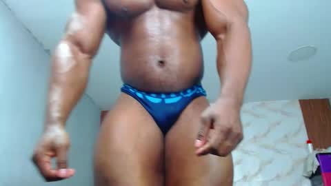 strong_george1 online show from 01.25.25