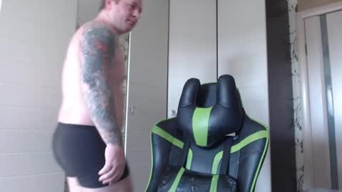 Snapshot of strongass18 chatting on 02.25.25 Alex online show from 02.25.25