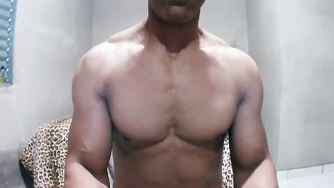 Snapshot of strongdaddyfantastic chatting on 07.19.26 strongdaddyfantastic online show from 07.19.26