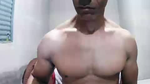 Snapshot of strongdaddyfantastic chatting on 07.21.26 strongdaddyfantastic online show from 07.21.26