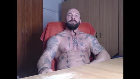 Snapshot of strongivan chatting on 01.12.26 StrongIvan online show from 01.12.26